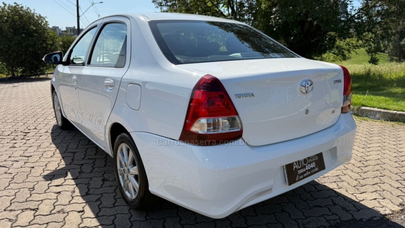 ETIOS 1.5 X PLUS SEDAN 16V FLEX 4P AUTOMÁTICO - 2019 - DOIS IRMãOS