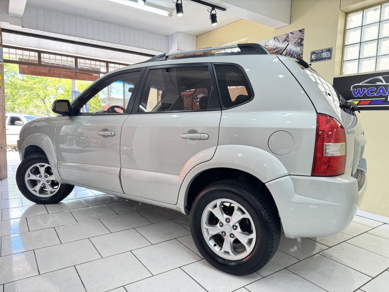 TUCSON 2.0 MPFI GLS 16V 143CV 2WD GASOLINA 4P AUTOMÁTICO - 2013 - CAXIAS DO SUL