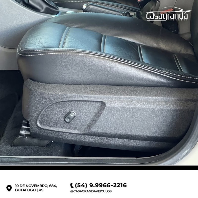 FOCUS 2.0 TITANIUM HATCH 16V FLEX 4P MANUAL - 2013 - BENTO GONçALVES