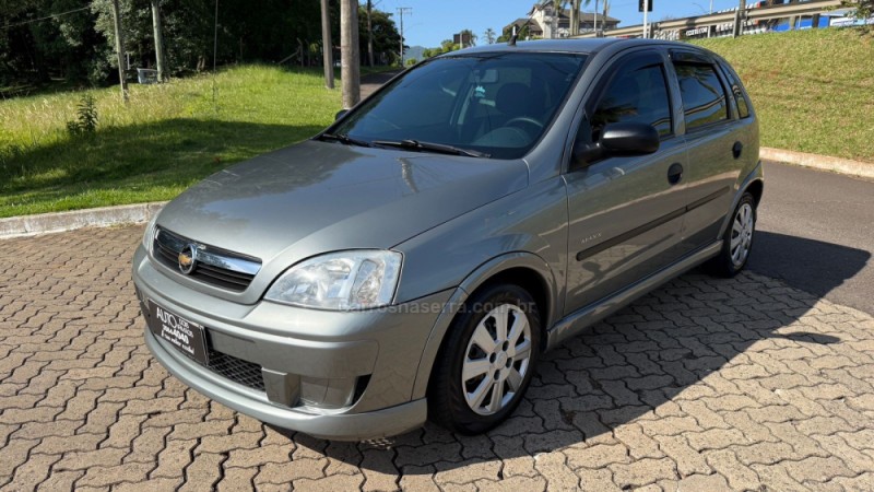 CORSA 1.4 MPFI MAXX 8V FLEX 4P MANUAL - 2009 - DOIS IRMãOS