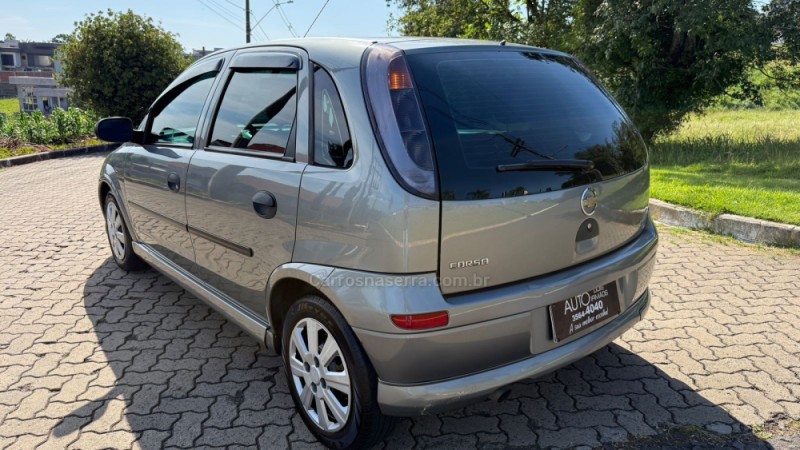 CORSA 1.4 MPFI MAXX 8V FLEX 4P MANUAL - 2009 - DOIS IRMãOS