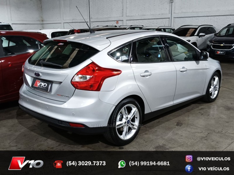 FOCUS 2.0 SE HATCH 16V FLEX 4P AUTO - 2015 - CAXIAS DO SUL