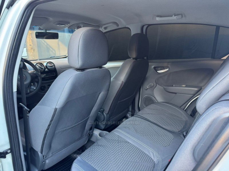 PALIO 1.0 MPI ATTRACTIVE 8V FLEX 4P MANUAL - 2014 - ESTâNCIA VELHA