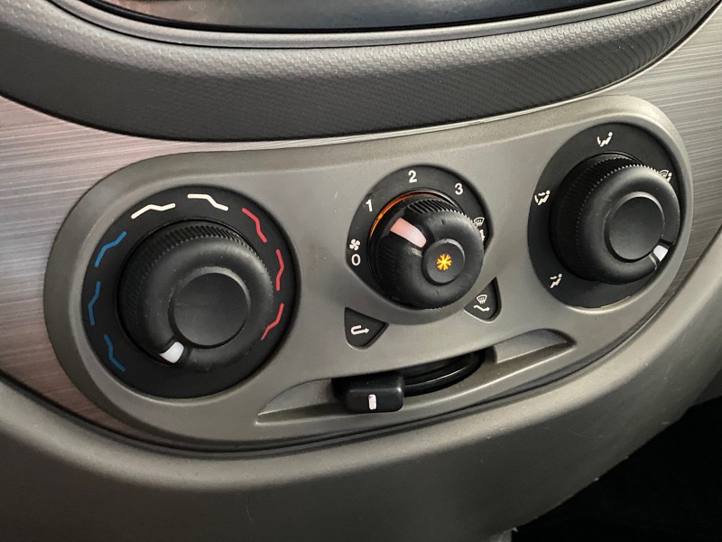 PALIO 1.4 MPI ATTRACTIVE 8V FLEX 4P MANUAL - 2014 - CAXIAS DO SUL