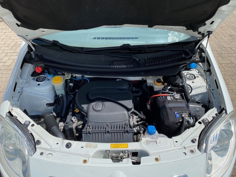 PALIO 1.4 MPI ATTRACTIVE 8V FLEX 4P MANUAL - 2014 - CAXIAS DO SUL