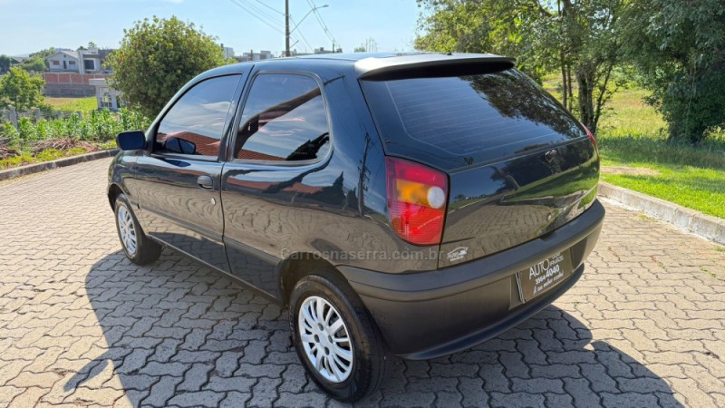 PALIO 1.0 MPI YOUNG 8V GASOLINA 2P MANUAL - 2001 - DOIS IRMãOS