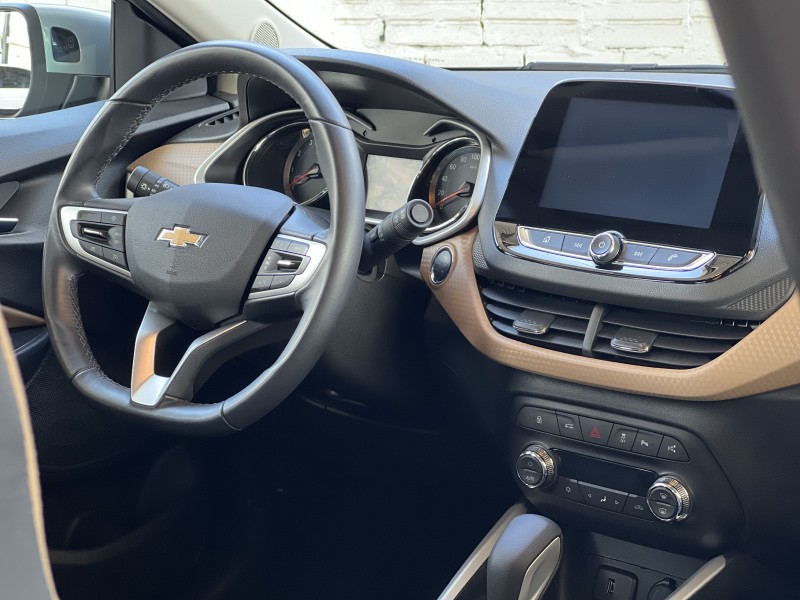 ONIX 1.0 PREMIER II 12V TURBO FLEX 4P AUTOMÁTICO - 2024 - BENTO GONçALVES