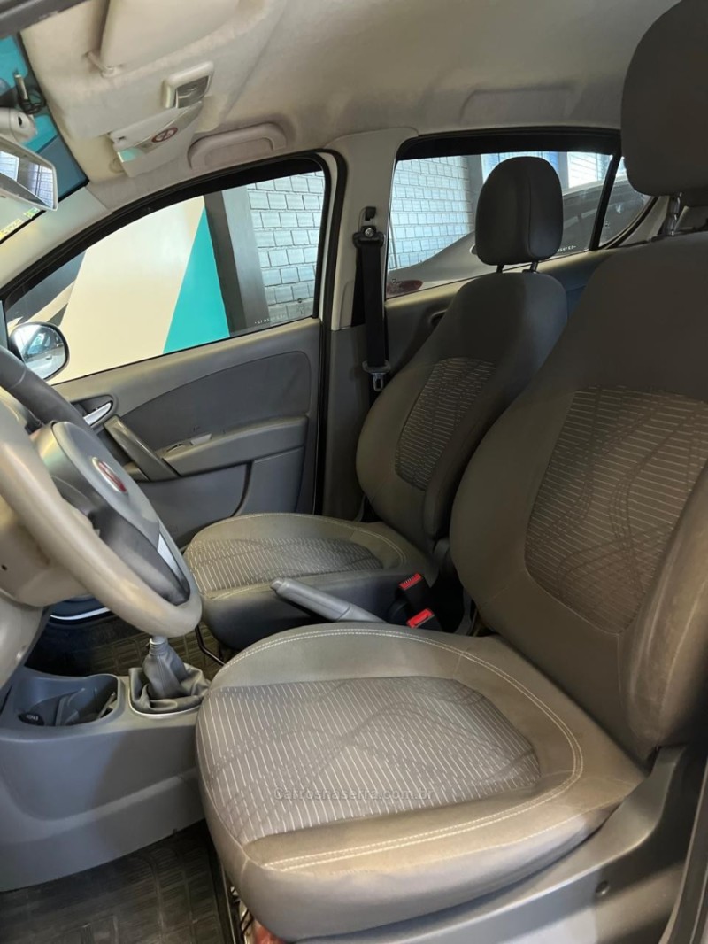 PALIO 1.0 MPI ATTRACTIVE ITÁLIA 8V FLEX 4P MANUAL - 2014 - NOVO HAMBURGO