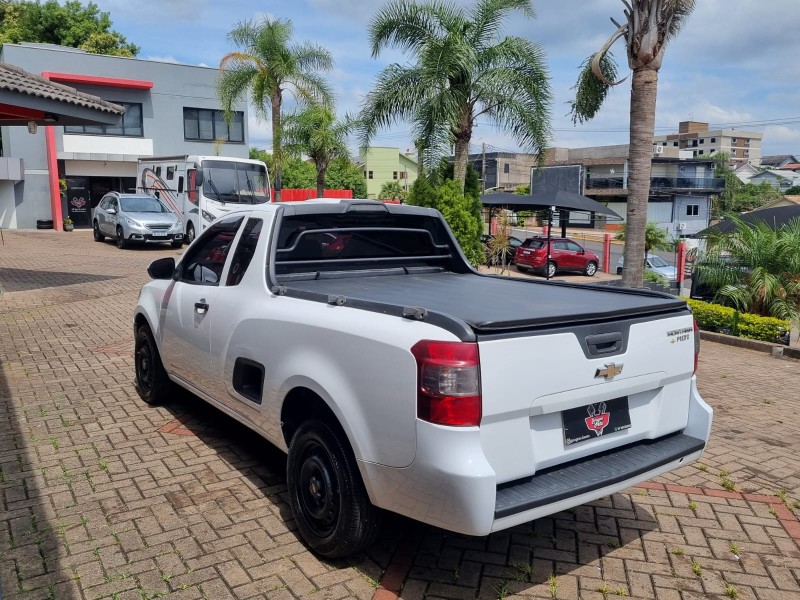 MONTANA 1.4 MPFI COMBO CS 8V ECONO FLEX 2P MANUAL - 2016 - TEUTôNIA