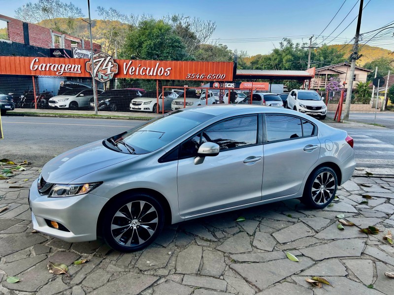 civic 2.0 lxr 16v flex 4p automatico 2016 tres coroas