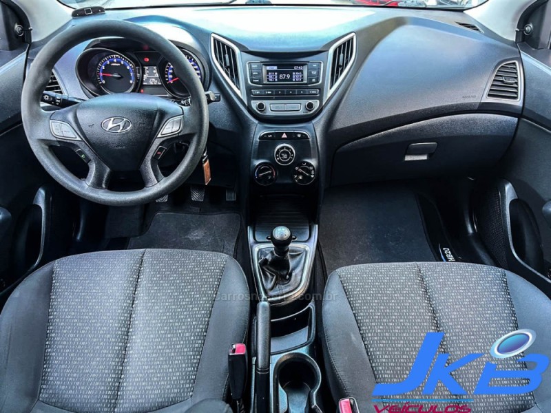 HB20 1.0 COMFORT 12V FLEX 4P MANUAL - 2017 - NOVO HAMBURGO