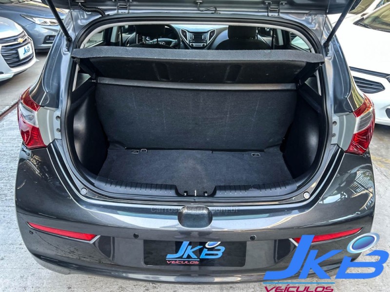 HB20 1.0 COMFORT 12V FLEX 4P MANUAL - 2017 - NOVO HAMBURGO