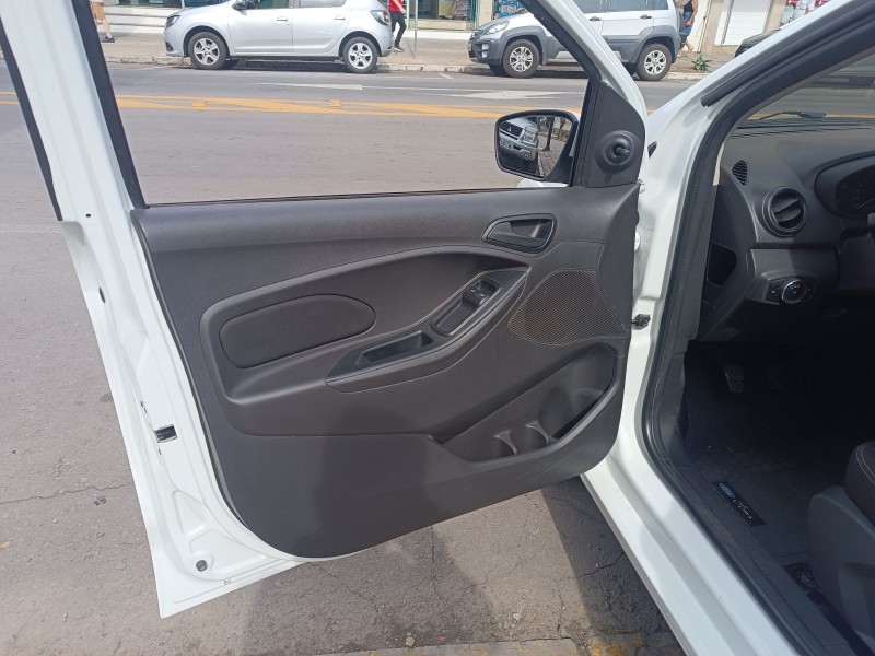 KA + 1.0 SE PLUS 12V FLEX 4P MANUAL - 2019 - FLORES DA CUNHA