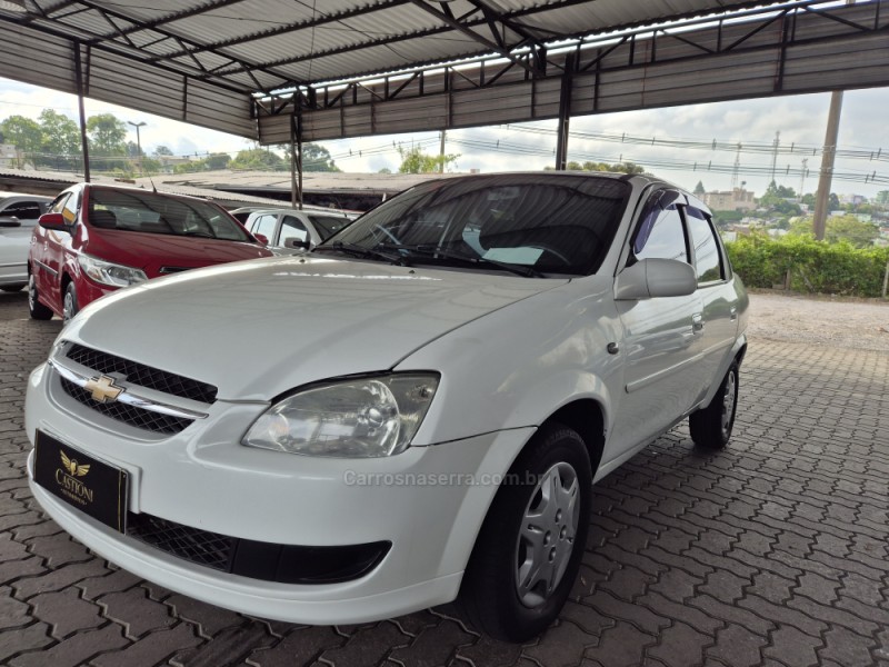 CORSA 1.0 MPFI CLASSIC SEDAN SPIRIT 8V FLEX 4P MANUAL - 2014 - CAXIAS DO SUL