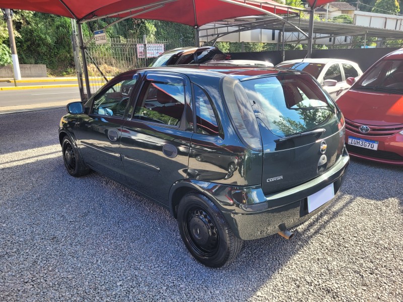 CORSA 1.4 MPFI MAXX 8V FLEX 4P MANUAL - 2011 - CARLOS BARBOSA