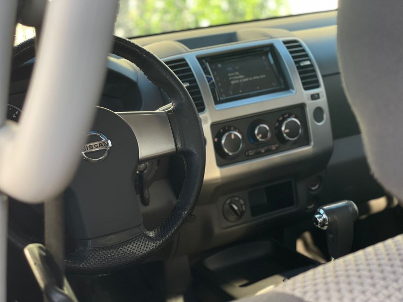 FRONTIER 2.5 SV ATTACK 4X4 CD TURBO ELETRONIC DIESEL 4P AUTOMÁTICO - 2015 - CAXIAS DO SUL