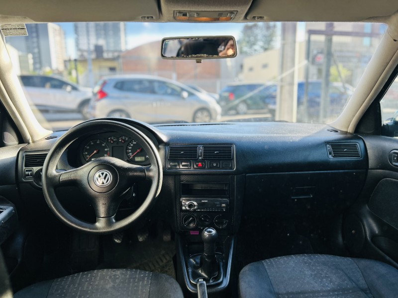 GOLF 2.0 MI COMFORTLINE 8V GASOLINA 4P MANUAL - 2002 - CAXIAS DO SUL