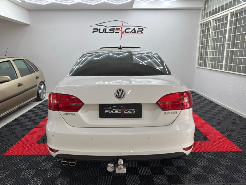 JETTA 2.0 TSI DSG HIGHLINE 200CV GASOLINA 4P AUTOMÁTICO - 2013 - CAXIAS DO SUL