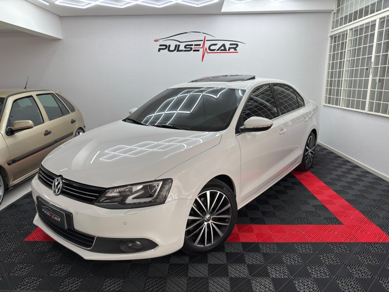 JETTA 2.0 TSI DSG HIGHLINE 200CV GASOLINA 4P AUTOMÁTICO
