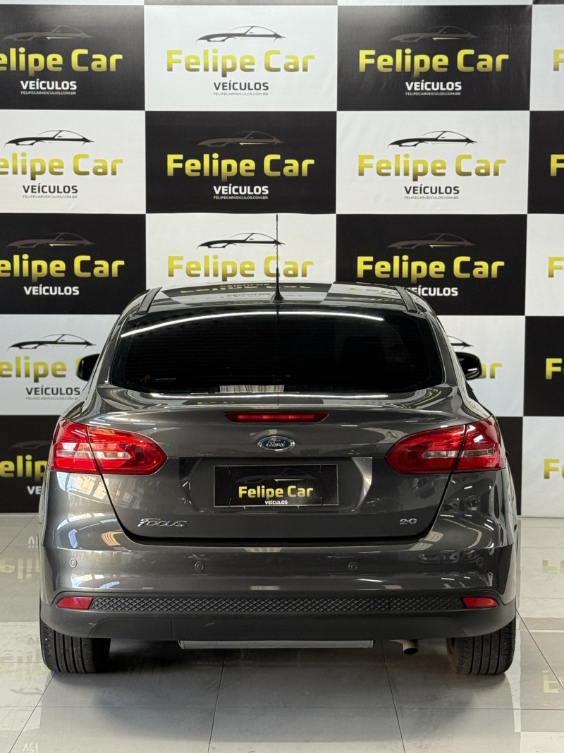FOCUS 2.0 SE SEDAN 16V FLEX 4P AUTOMÁTICO - 2016 - CAXIAS DO SUL