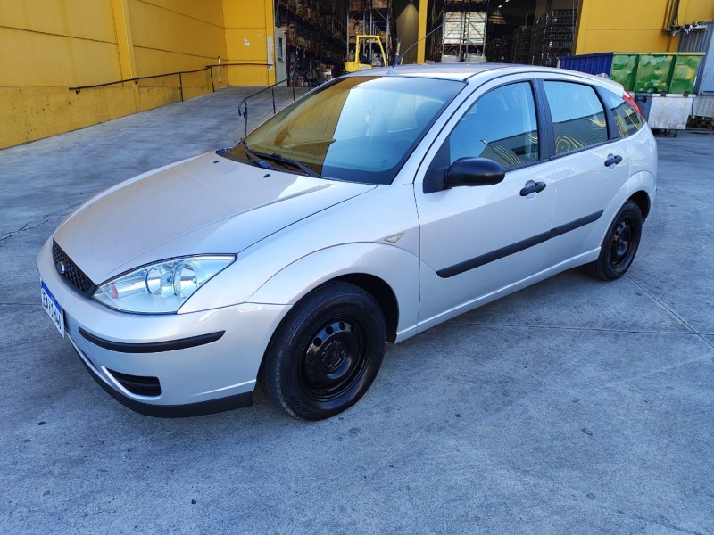 FOCUS 1.6 SE 8V FLEX 4P MANUAL - 2008 - FARROUPILHA