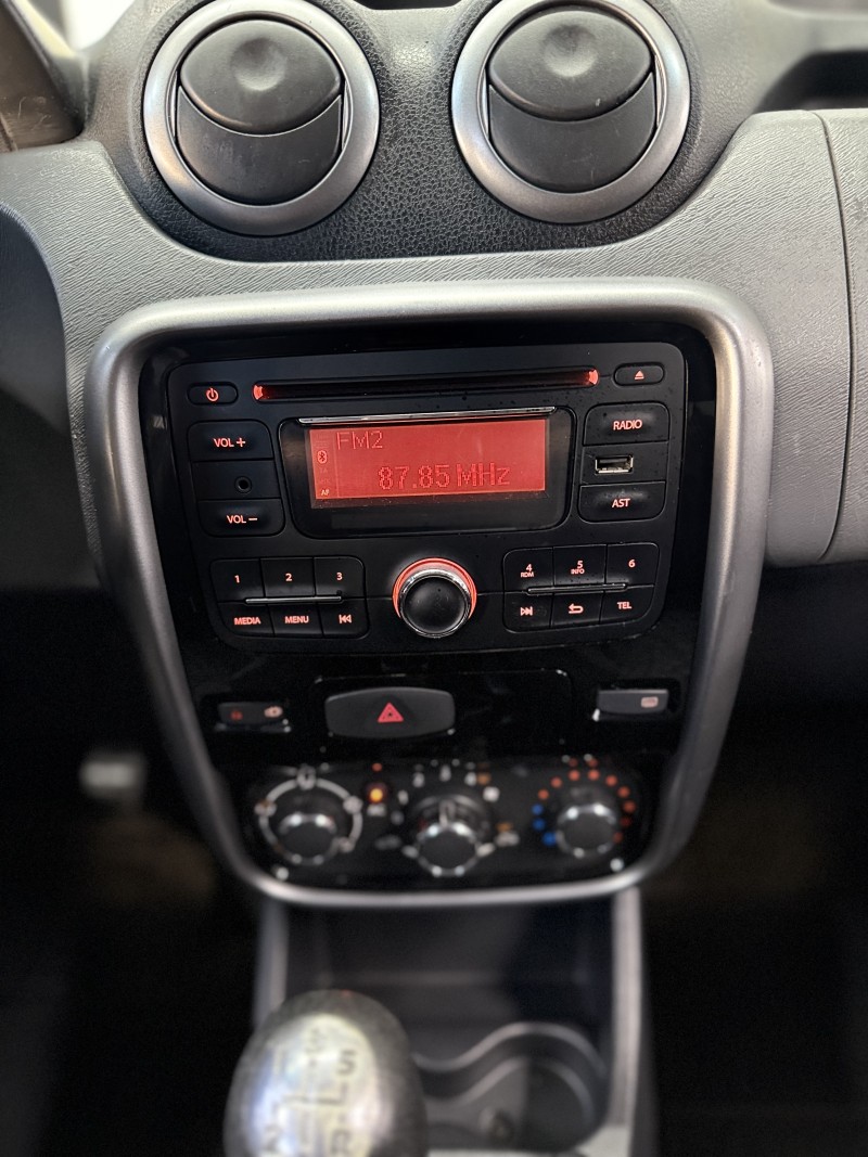 DUSTER 1.6 OUTDOOR 4X2 16V FLEX 4P MANUAL - 2015 - CAXIAS DO SUL