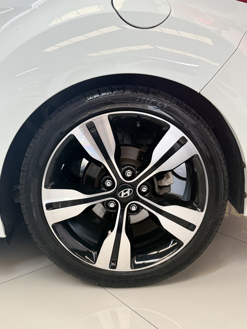 VELOSTER 1.6 16V GASOLINA 3P AUTOMÁTICO - 2013 - CAXIAS DO SUL