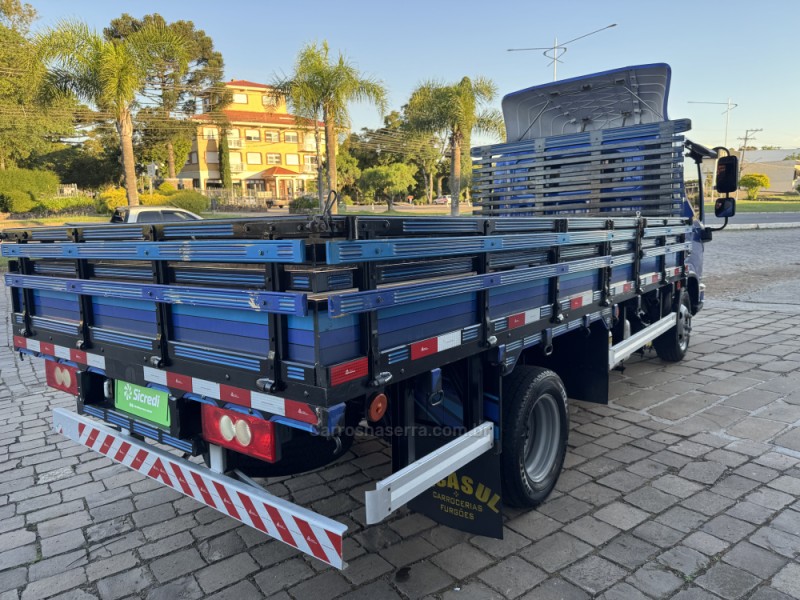 AUMARK 6.50AK 3.8 4X2 - 2023 - VERANóPOLIS