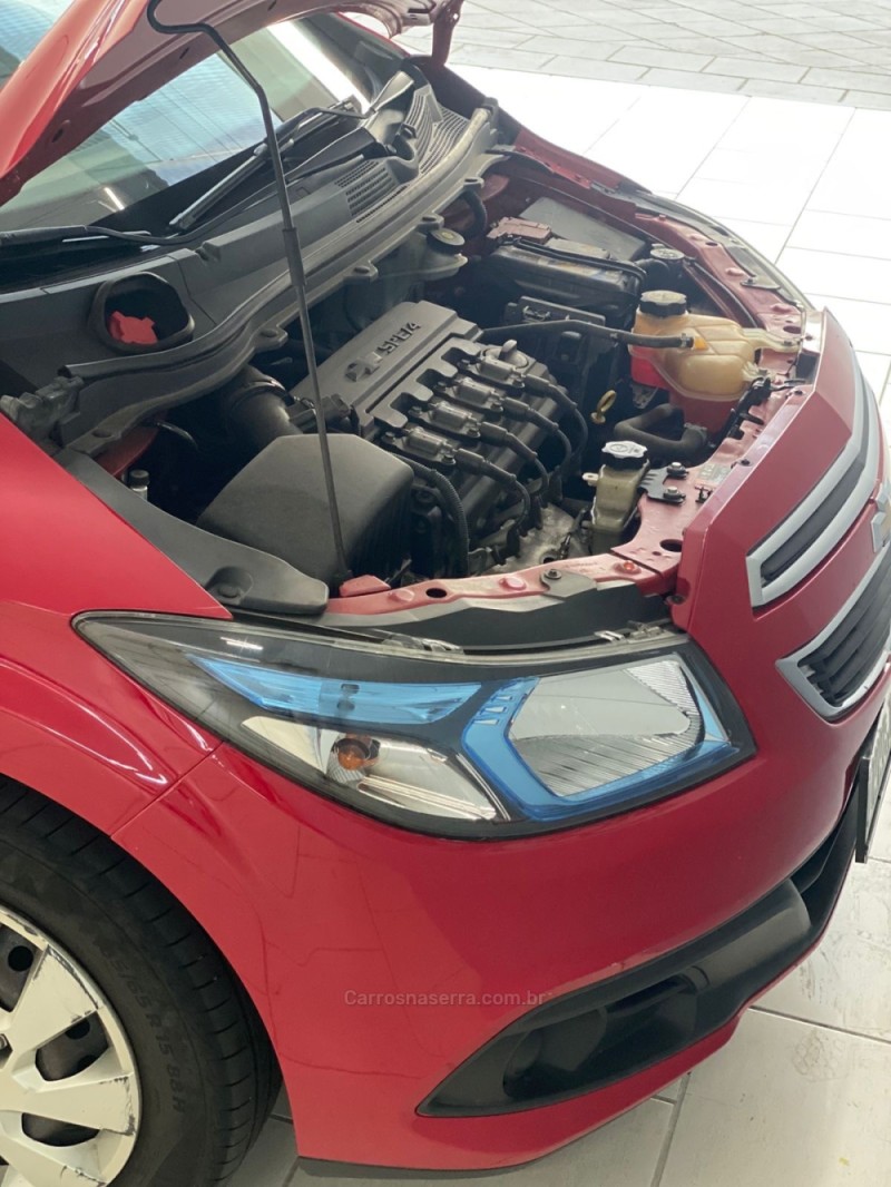 PRISMA 1.4 MPFI LT 8V FLEX 4P MANUAL - 2015 - CAXIAS DO SUL