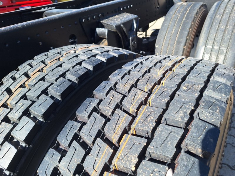 ATEGO 2429  - 2013 - PORTãO