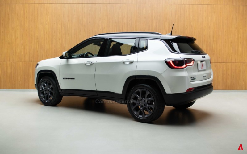 COMPASS 2.0 16V DIESEL S LIMITED 4X4 AUTOMÁTICO - 2021 - GARIBALDI