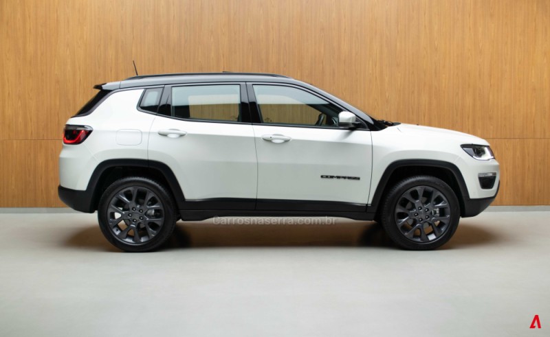 COMPASS 2.0 16V DIESEL S LIMITED 4X4 AUTOMÁTICO - 2021 - GARIBALDI