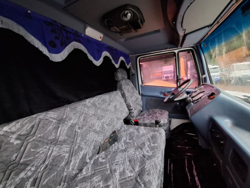 L-1620 3 EIXOS - 2001 - PORTãO