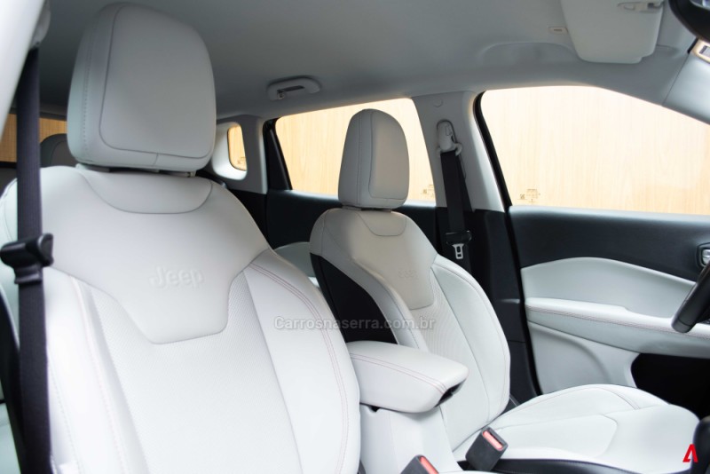 COMPASS 2.0 16V FLEX LIMITED AUTOMÁTICO - 2021 - GARIBALDI