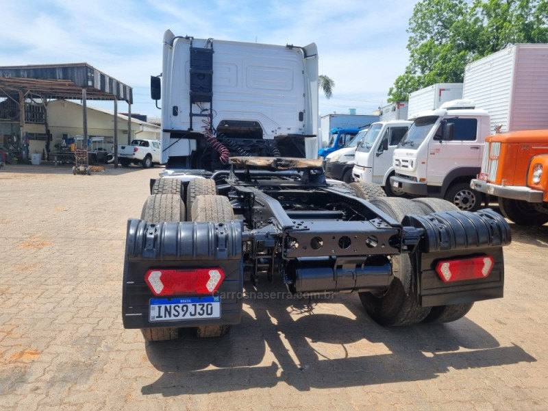 AXOR 2540 S 6X2 - 2007 - PORTãO