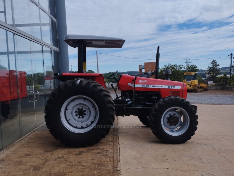 TRATOR 275  - 2003 - GUAPORé