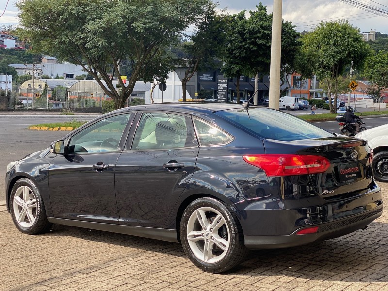 FOCUS 2.0 S SEDAN 16V FLEX 4P AUTOMÁTICO - 2016 - CAXIAS DO SUL