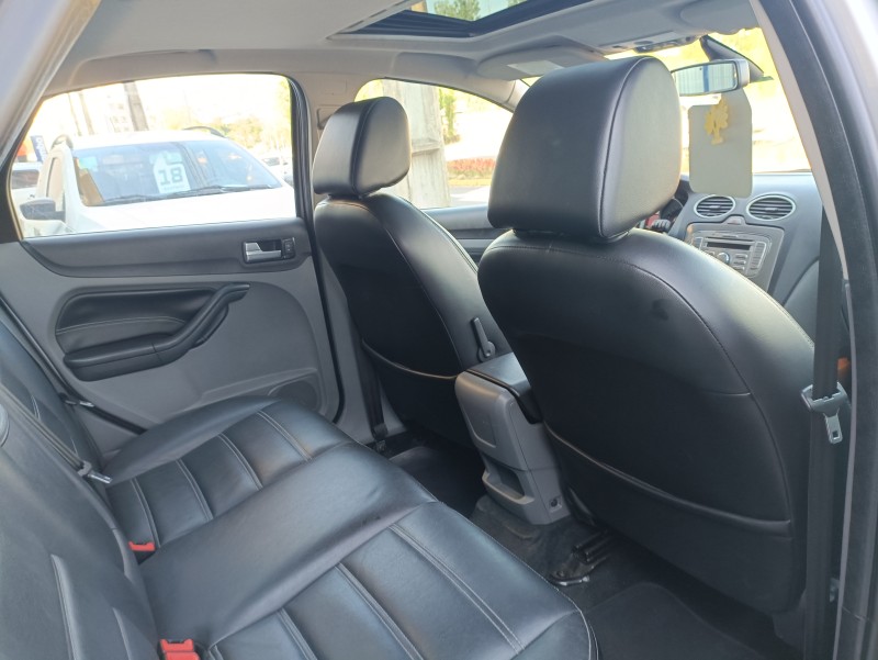 FOCUS 2.0 TITANIUM SEDAN 16V FLEX 4P AUTOMÁTICO - 2013 - BOM PRINCíPIO