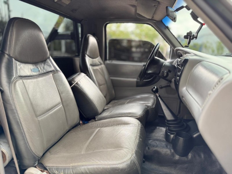 RANGER 2.5 XL 4X2 CS 16V TURBO INTERCOOLER DIESEL 2P MANUAL - 2000 - FARROUPILHA