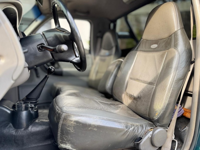 RANGER 2.5 XL 4X2 CS 16V TURBO INTERCOOLER DIESEL 2P MANUAL - 2000 - FARROUPILHA