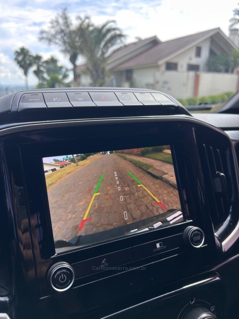 STRADA 1.3 VOLCANO CD 8V FLEX 4P AUTOMÁTICO - 2022 - VENâNCIO AIRES