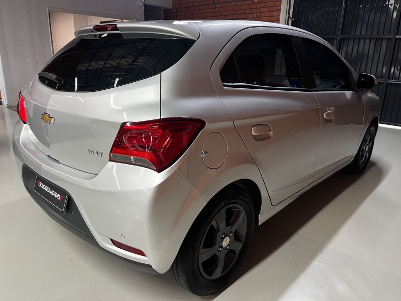 ONIX 1.4 MPFI LT 8V FLEX 4P MANUAL - 2019 - BENTO GONçALVES