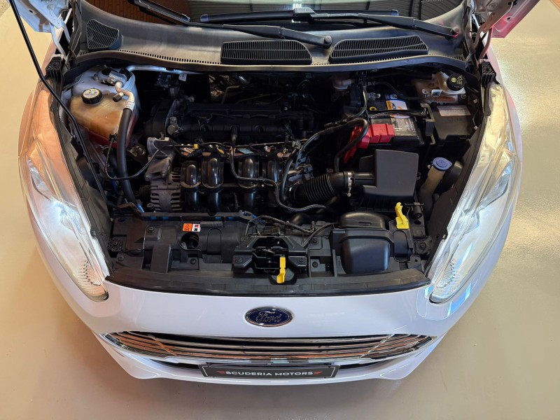 FIESTA 1.6 TITANIUM HATCH 16V FLEX 4P AUTOMÁTICO - 2015 - BENTO GONçALVES