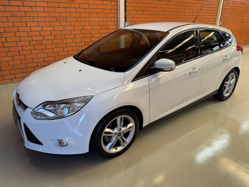 FOCUS 2.0 SE HATCH 16V FLEX 4P AUTO