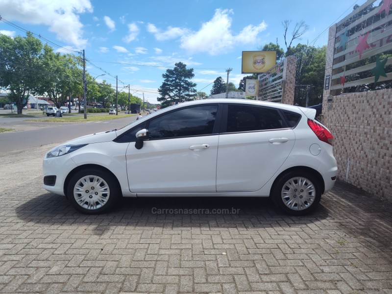 FIESTA 1.6 SE HATCH 16V FLEX 4P MANUAL - 2017 - CANELA