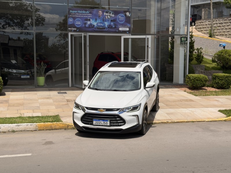 TRACKER 1.2 12V PREMIER TURBO FLEX 4P AUTOMÁTICO - 2025 - FARROUPILHA