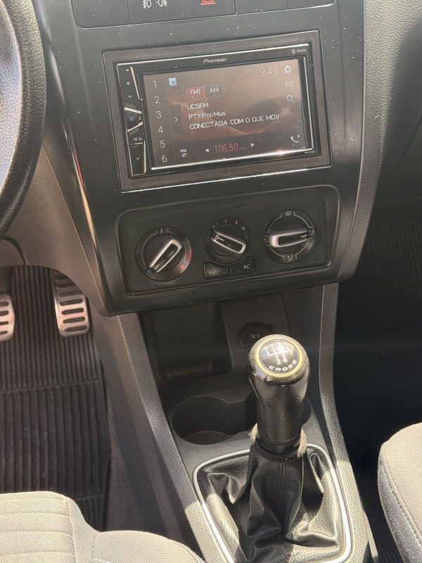 CROSSFOX 1.6 MI FLEX 8V 4P MANUAL - 2012 - FARROUPILHA