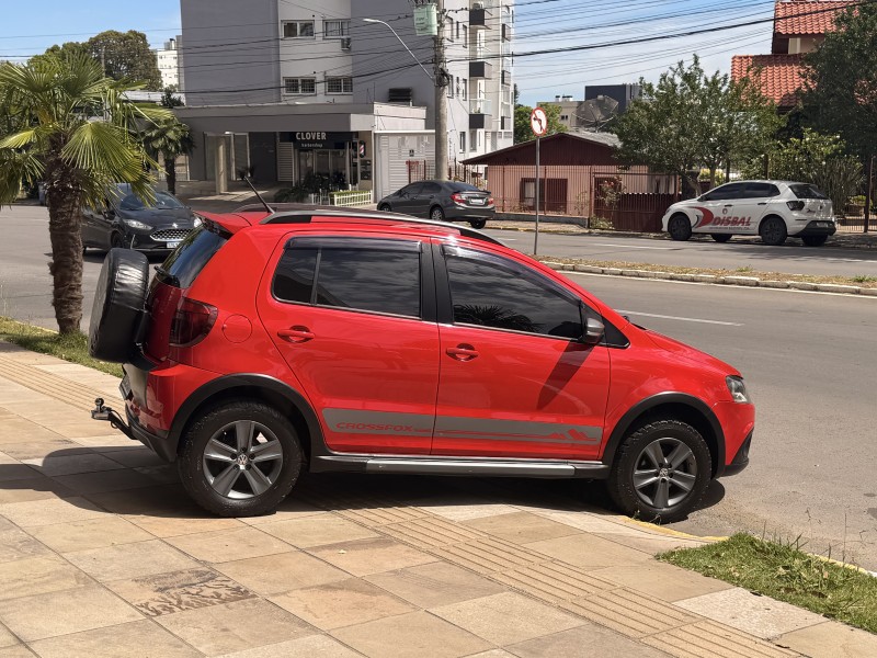 CROSSFOX 1.6 MI FLEX 8V 4P MANUAL - 2012 - FARROUPILHA