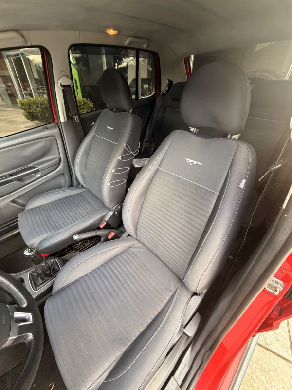 CROSSFOX 1.6 MI FLEX 8V 4P MANUAL - 2012 - FARROUPILHA