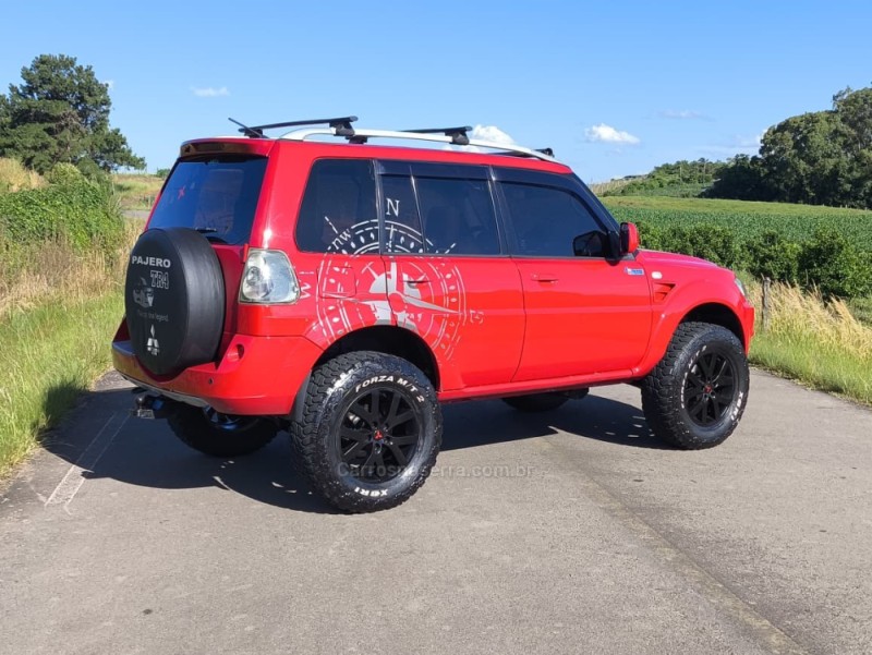 PAJERO TR4 2.0 4X4 16V 140CV FLEX 4P MANUAL